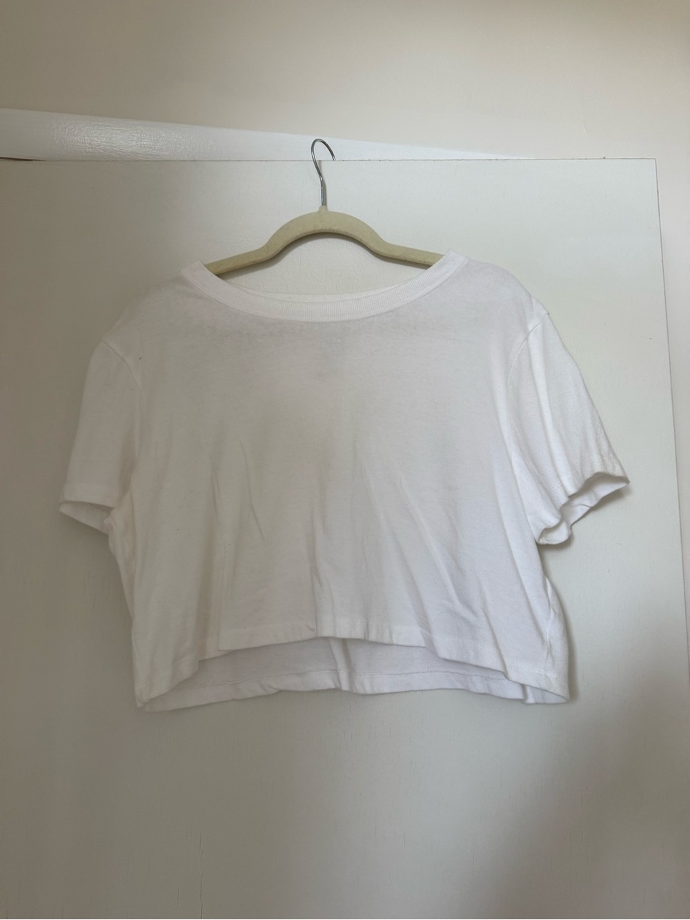 Urban Outfitters White Boyfriend Cropped Boxy Crew Tee
